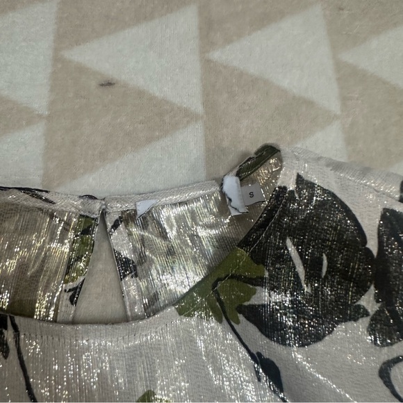 Tanya Taylor green floral metallic bell sleeve blouse - Picture 3 of 5